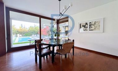 ESPECTACULAR CASA ARQUITECTURA MODERNA-TRAPENSES