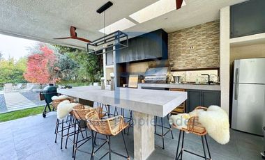 ESPECTACULAR CASA ARQUITECTURA MODERNA-TRAPENSES