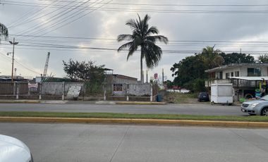 Terreno en renta a 8 minutos de la playa