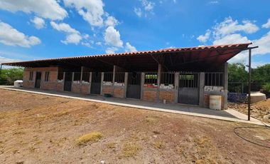 RANCHO EN VENTA  AGROINDUSTRIAL EN TEQUISQUIAPAN