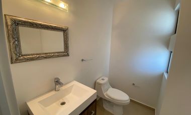 Casa en Venta Fraccionamiento Vista Bosques, a 25 minutos de Santa Fe CDMX.