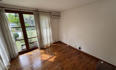 Alquiler, Casa, 4 dormitorios, piscina, jardin