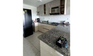 SE VENDE APARTAMENTO EN CERRITOS