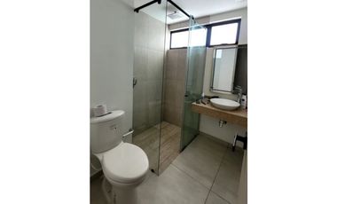 SE VENDE APARTAMENTO EN CERRITOS