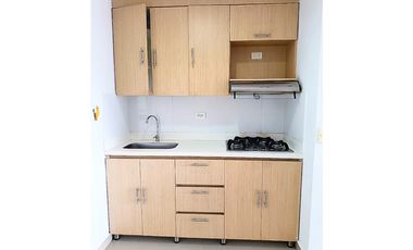 Venta apartamento con zonas comunes en Sabaneta, sector Alcázar