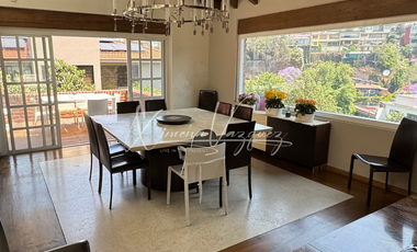 “Casa en venta en Ahuehuetes Sur con jardín, cava, gimnasio y vista arbolada | C