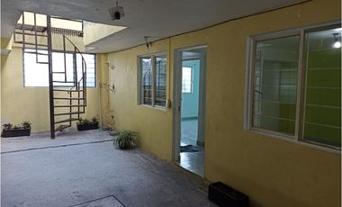 Casa en Venta CDMX, Chabacano, San Miguel Teotongo, Iztapalapa