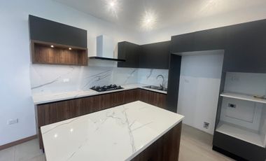 Venta casa Santa Rosa de Nayón