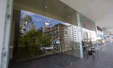 LOCAL COMERCIAL EN SAN FRANCISCO PLAZA 76 106M2 SUPER CÉNTRICO