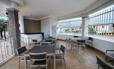 VENTA DE CASA EN VERSALLES OESTE EN MONTELIMAR