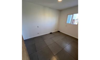 CASA A ESTRENAR BARRIO FRENTE MAR