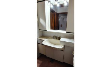 Chalet zona Iglesia. 3 dorm + dependencia. A 350 mts del mar