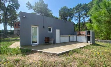 MODERNA CASA EN PINAMAR