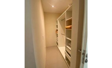 MODERNA CASA EN PINAMAR