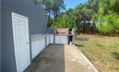 MODERNA CASA EN PINAMAR