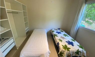 MODERNA CASA EN PINAMAR