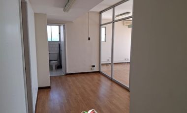 Oficina en Venta en Edificio Olivari