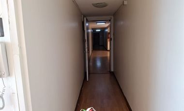 Oficina en Venta en Edificio Olivari