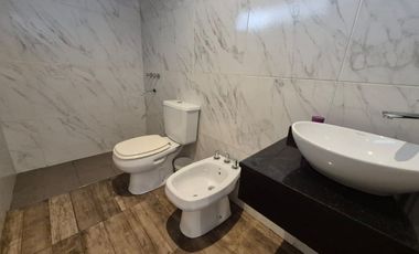 Venta casa 4 ambientes en Ramos Mejía