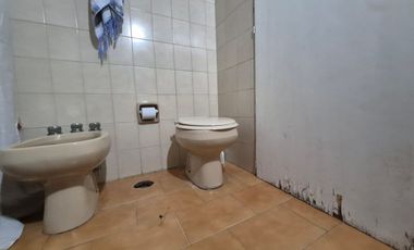 Venta casa 4 ambientes en Ramos Mejía