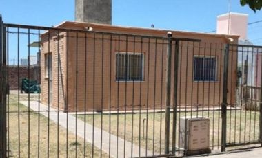CASA 2 DORM. APTA A CREDITO. LA BEBIDA, RIVADAVIA