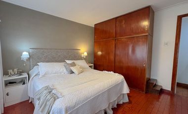 VENTA CASA 4 AMBIENTES GARAGE
