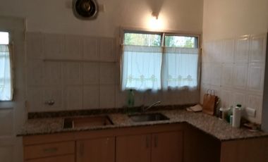 VENTA CASA DOS DORMITORIOS LOS CEDROS I, PLOTTIER
