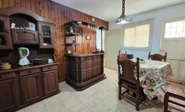 VENTA DEPARTAMENTO 1 Dorm ALBERDI Patio APTO CRED