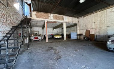 VENTA GALPON CON CASA 2 DORMITORIOS EN BELGRANO