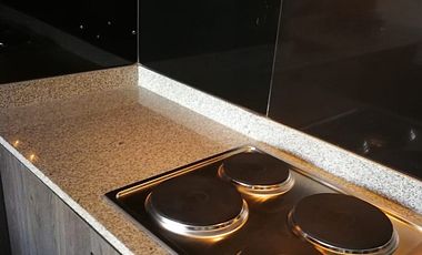 METRO C VALDOVINOS 2 DORMITORIOS 1 BAÑO (FOGAES)