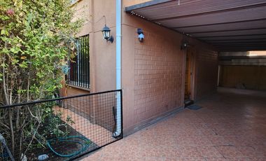 HERMOSA CASA EN QUILICURA - BARRIO TRANQUILO