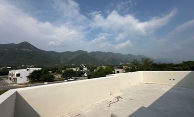 CASA EN VENTA EN LOS CRISTALES CARRETERA NACIONAL MONTERREY
