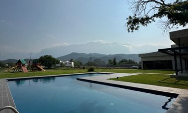 CASA EN VENTA EN LOS CRISTALES CARRETERA NACIONAL MONTERREY