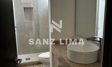 Lombardía: Amplia casa con gran diseño.