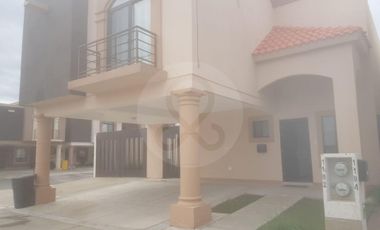 Casa en renta en Fraccionamiento Jardines de Coyoacan