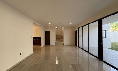 CASA VENTA MÉRIDA, 4 HABITS, ALBERCA, PRIV. PARQUE NATURA CHOLUL, TZALAM 19