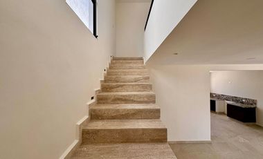 CASA VENTA MÉRIDA, PRIVADA TAMORA, AMENIDADES, 10% ENGANCHE, 3 HABITS Y ALBERCA
