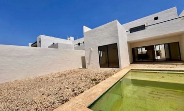 CASA VENTA MÉRIDA, PRIVADA TAMORA, AMENIDADES, 10% ENGANCHE, 3 HABITS Y ALBERCA