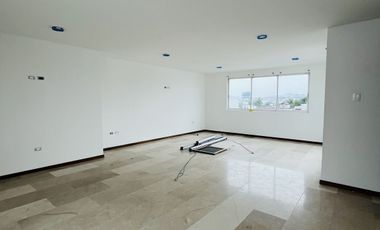 CASA EN RENTA EN ESQUINA CON RECÁMARA EN PLANTA BAJA LOMAS DE ANGELÓPOLIS