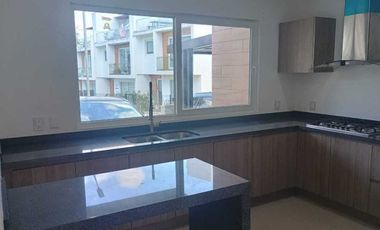 CASA EN RENTA  RESIDENCIAL PARQUE ESMERALDA, RANCHO BLANCO,ATIZAPAN DE ZARAGOZA