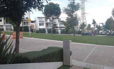 CASA EN RENTA  RESIDENCIAL PARQUE ESMERALDA, RANCHO BLANCO,ATIZAPAN DE ZARAGOZA