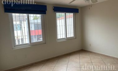 Casa en Fraccionamiento Colinas de Universidad