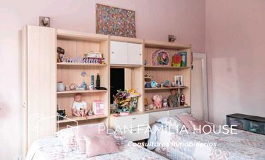 Grandiosa casa en venta de 1.369 M2 de lote en Cajicá