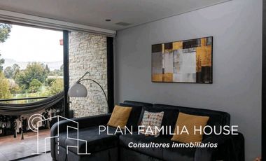 Grandiosa casa en venta de 1.369 M2 de lote en Cajicá