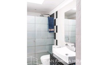 Grandiosa casa en venta de 1.369 M2 de lote en Cajicá