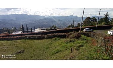 Lote independiente en Palmas con vista a la ciudad