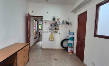 Casa de Una planta en Privada Las Fincas en esquina  en Temozón