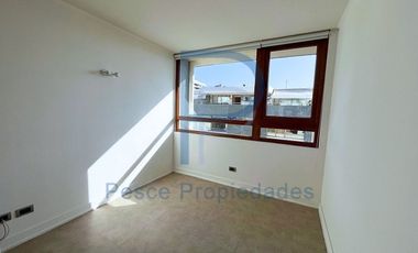 HERMOSO DUPLEX CON MARAVILLOSA VISTA DESPEJADA