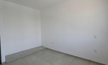 CASA EN VENTA DE DOS PLANTAS EN PUNTO RIOJA