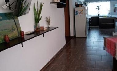 CASA DEL TIPO QUINTA CON EXTENSO PARQUE